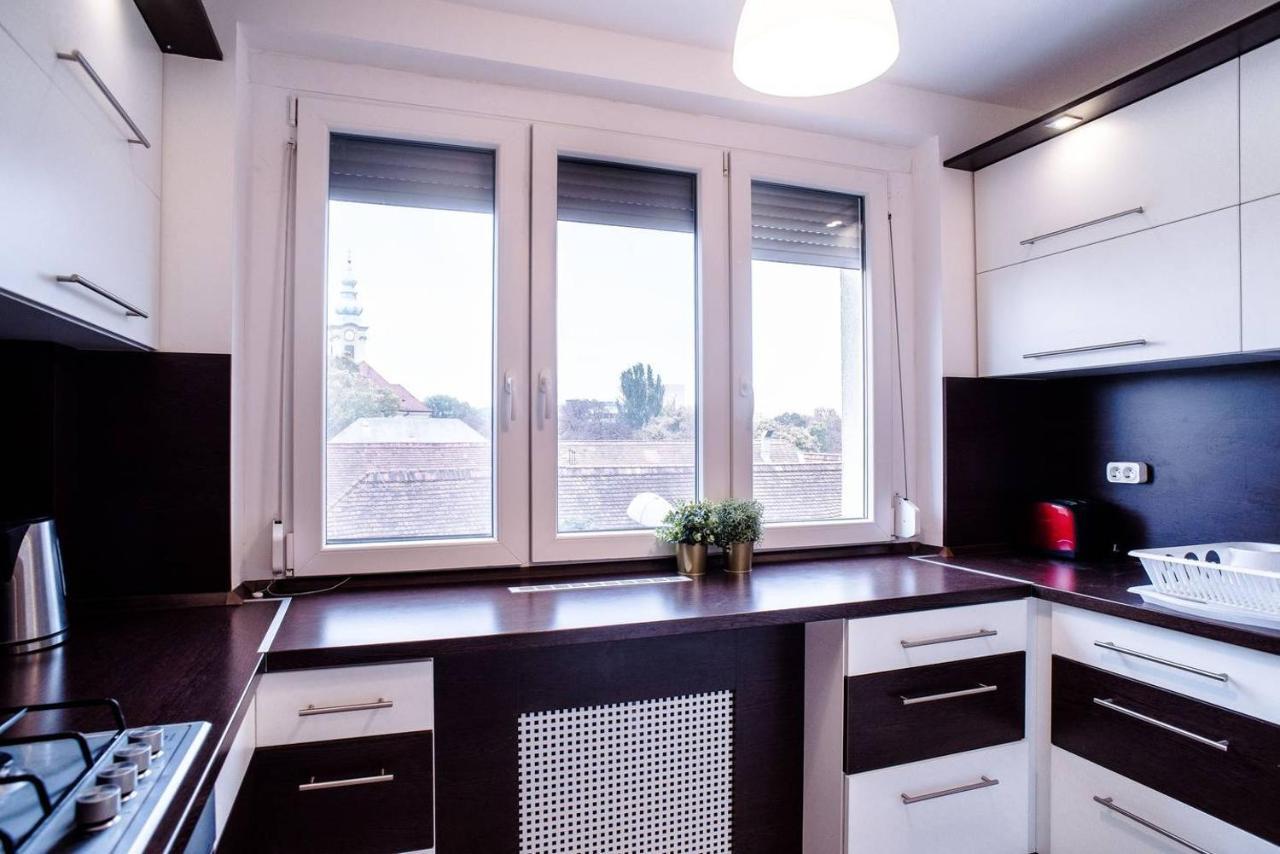 Peaceful, Cozy And New Apartment With Balcony 부다페스트 외부 사진